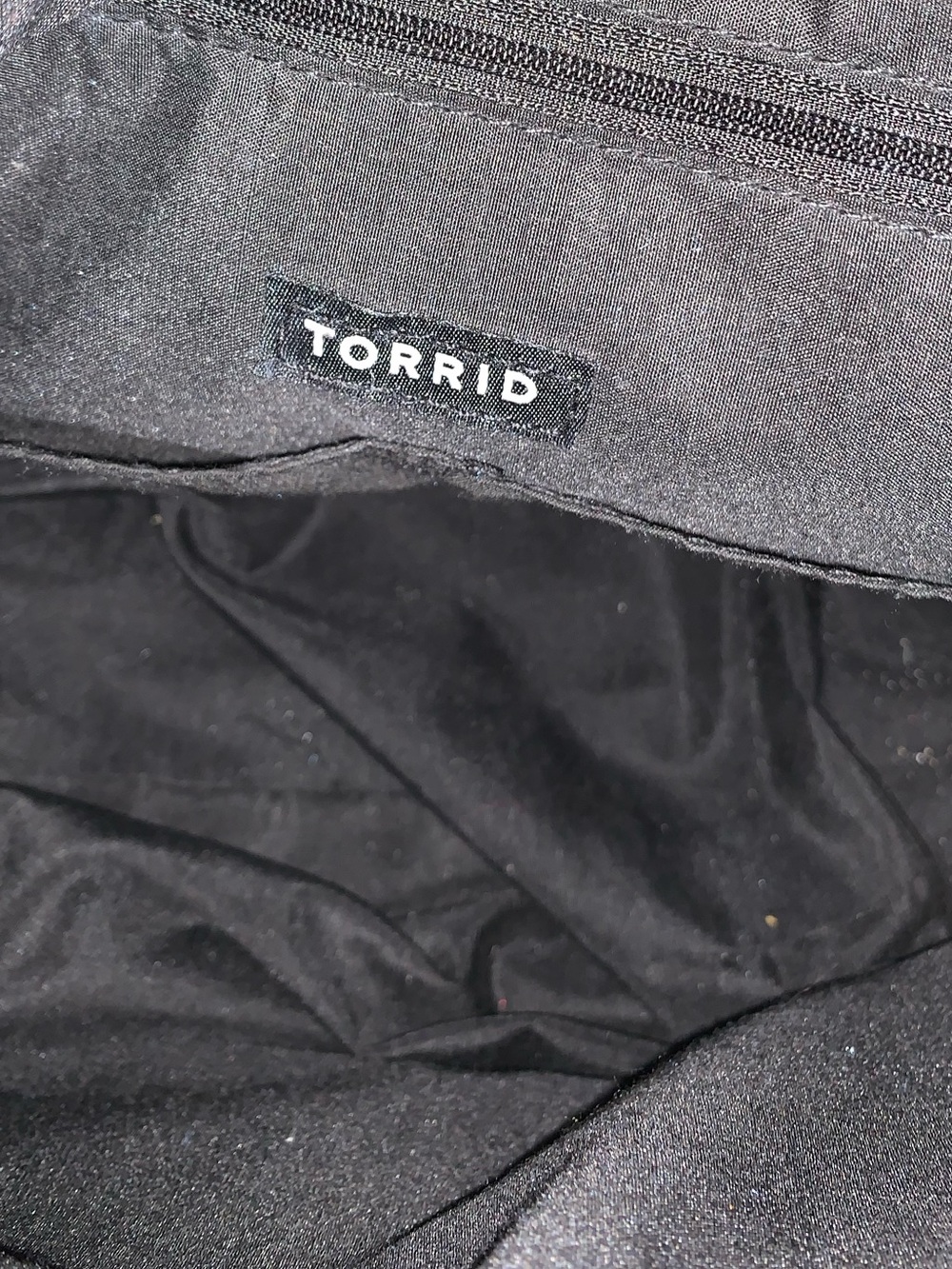Torrid  Black Floral Shoulder Tote with Removable Strap - Picture 10 of 15